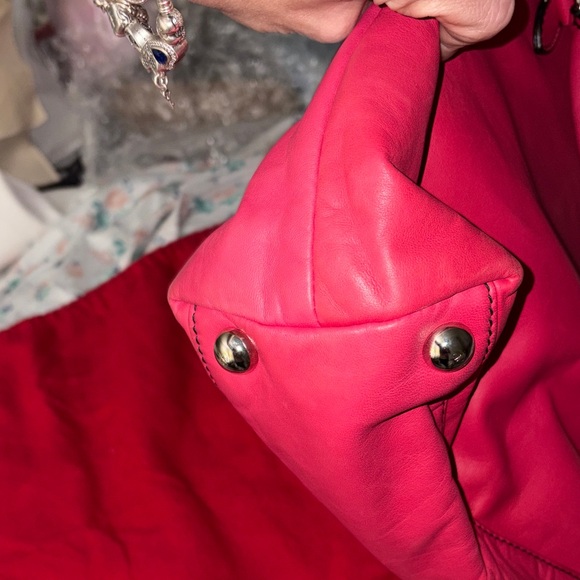 NWOT AUTHINTIC VALENTINO Pink Floral Appliqué Shoulder Bag - Picture 7 of 12